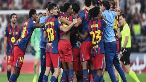 刘佳燊博阿滕建功，拉尔森助阵，青岛击败大连人赢得中超第18轮胜利